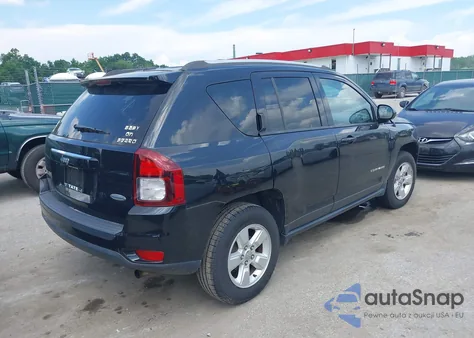 2016 Jeep Compass Latitude z USA, uszkodzony, nr VIN 1C4NJCEA3GD783291